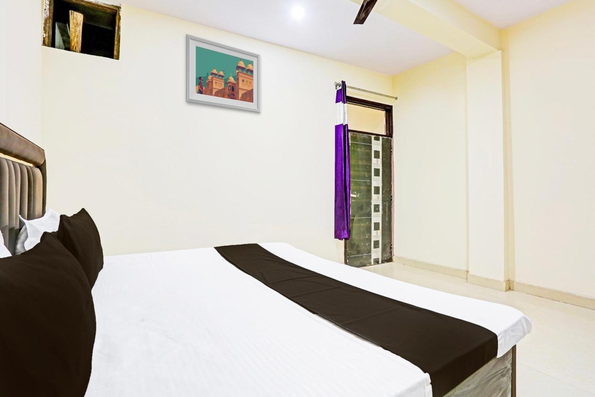 Hotel O Redbull Inn Gurgaon Ngoại thất bức ảnh