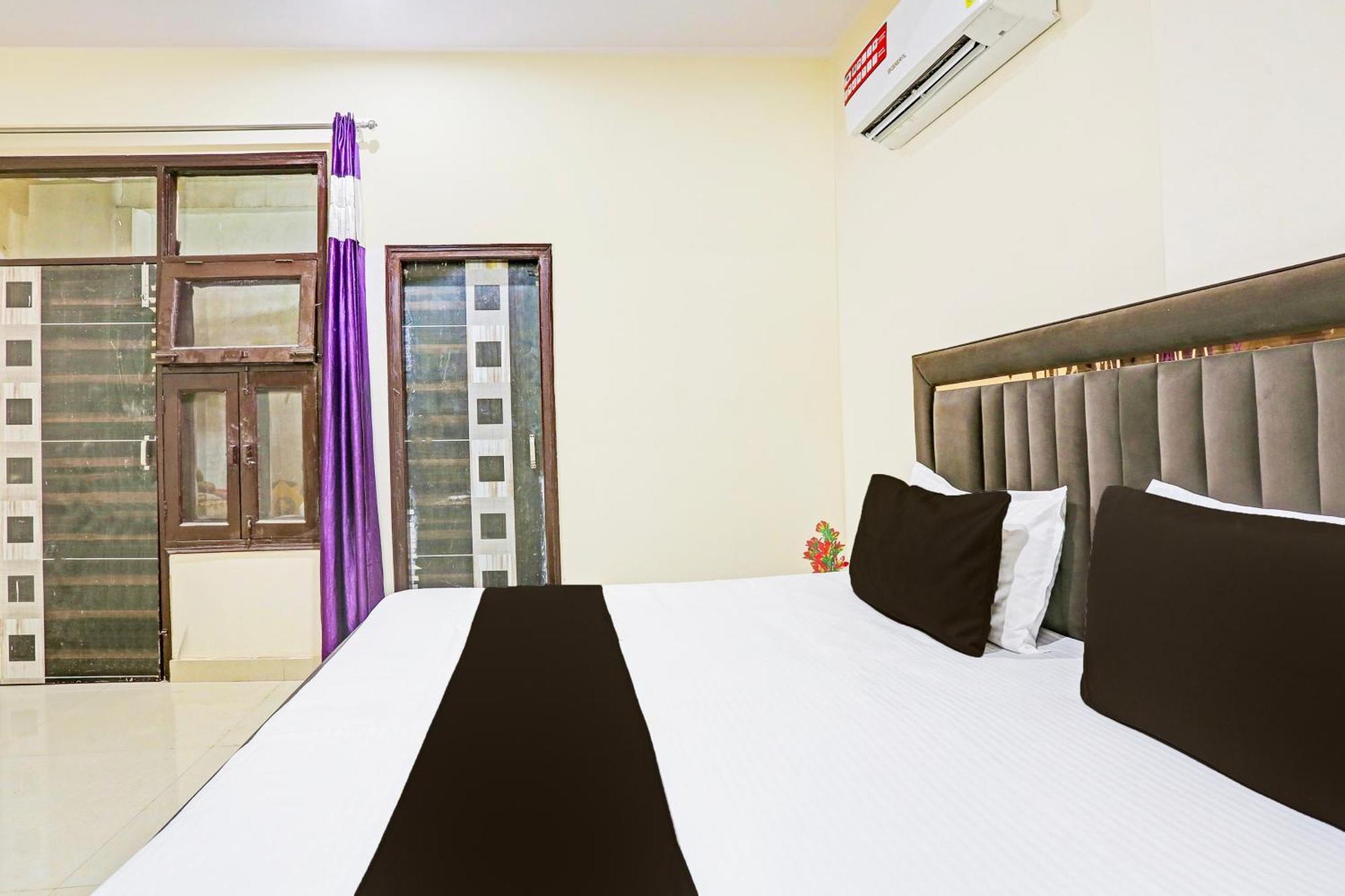 Hotel O Redbull Inn Gurgaon Ngoại thất bức ảnh